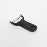 OXO-Good-Grips-Y-Peeler-0-2